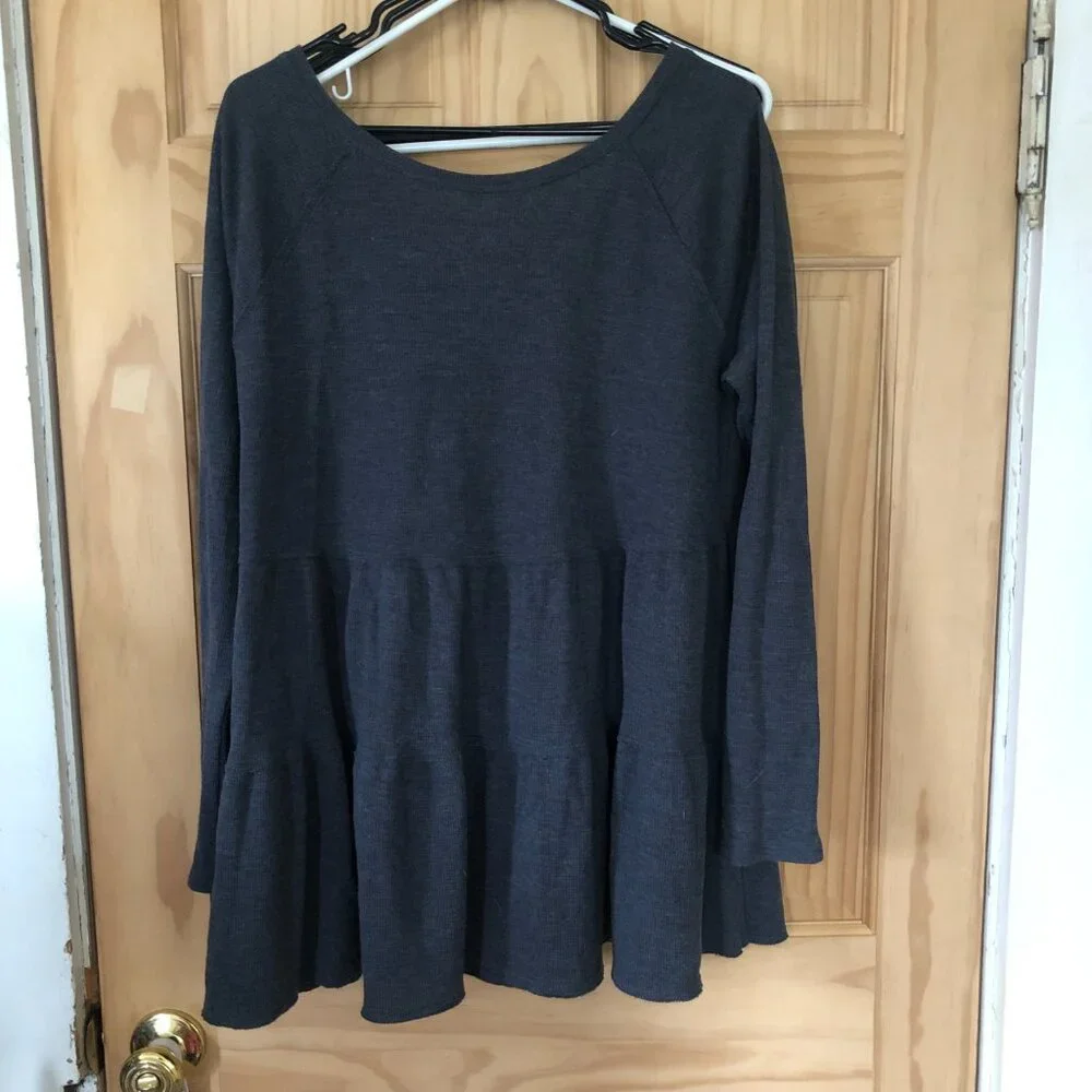 American Eagle & Aerie Sweater and Tops - Bundle of 6, Sz M - Picture 12 of 16